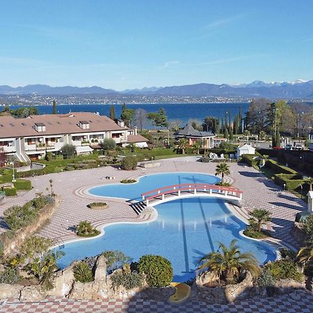 I Ciliegi 1-09 Con Piscina By Wonderful Italy Apartman Desenzano del Garda Kültér fotó