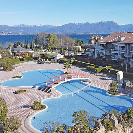 I Ciliegi 1-09 Con Piscina By Wonderful Italy Apartman Desenzano del Garda Kültér fotó